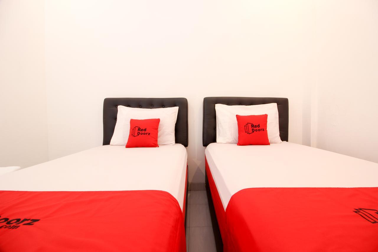 Reddoorz Plus @ Prawirotaman 3 Yogyakarta Exteriör bild