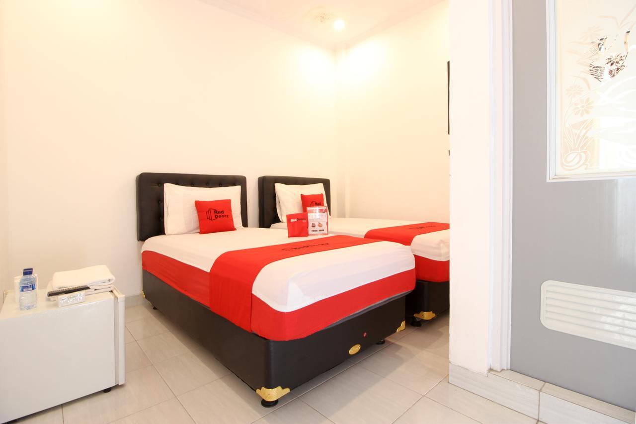 Reddoorz Plus @ Prawirotaman 3 Yogyakarta Exteriör bild
