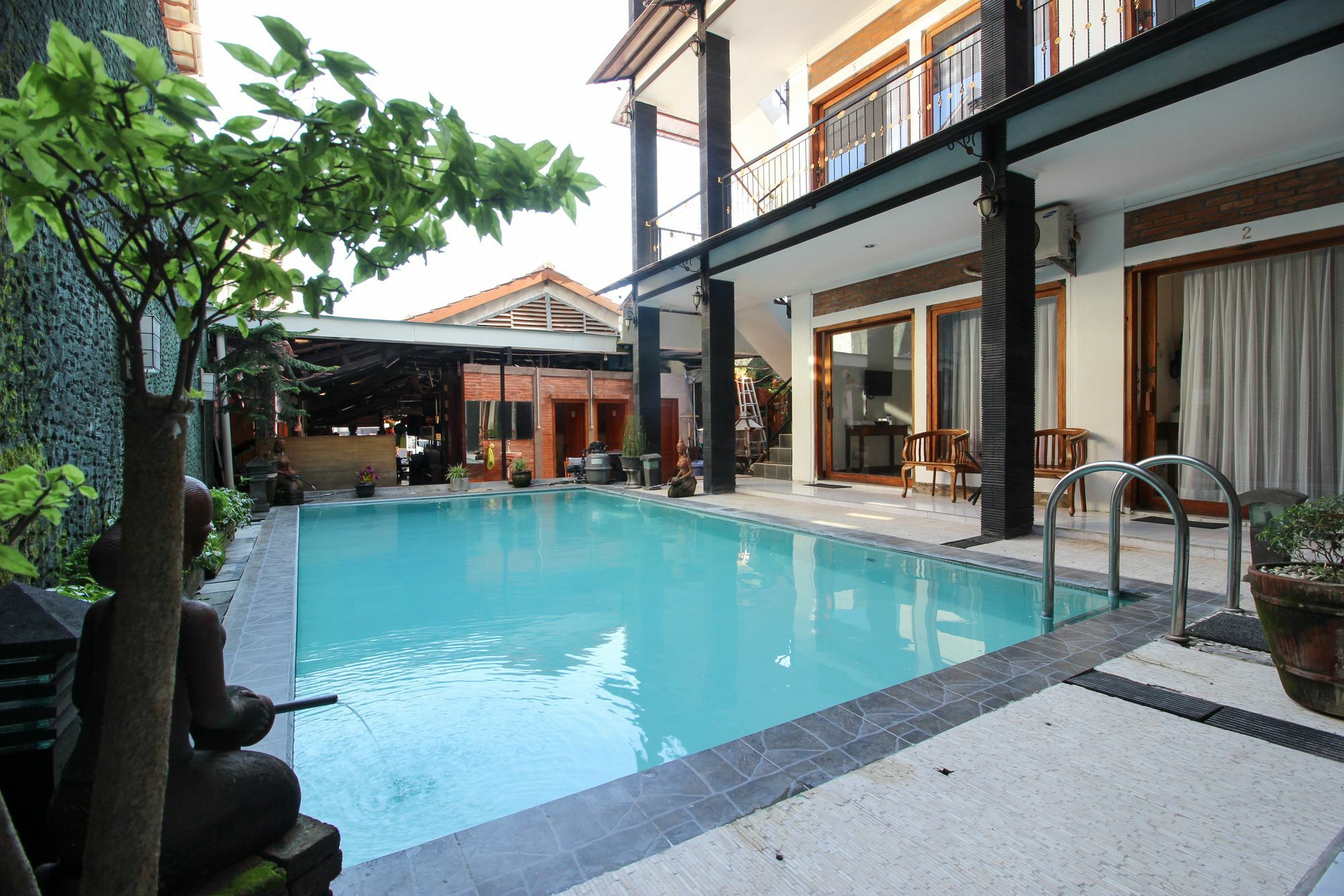 Reddoorz Plus @ Prawirotaman 3 Yogyakarta Exteriör bild